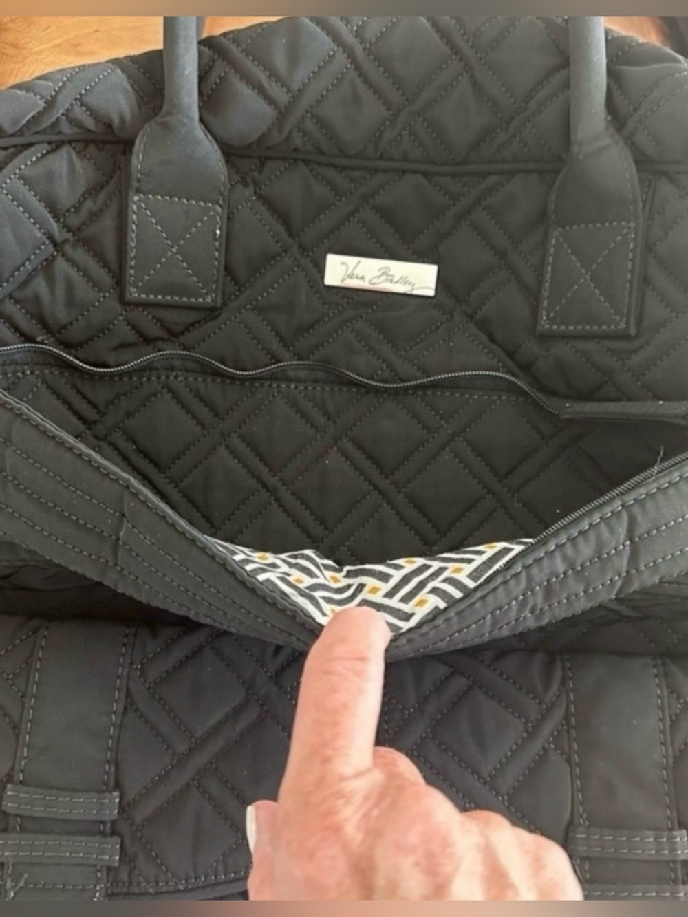 Vera Bradley Black Grand Cargo Quilted Travel Weekender Bag Removable Straps - Picture 5 of 10